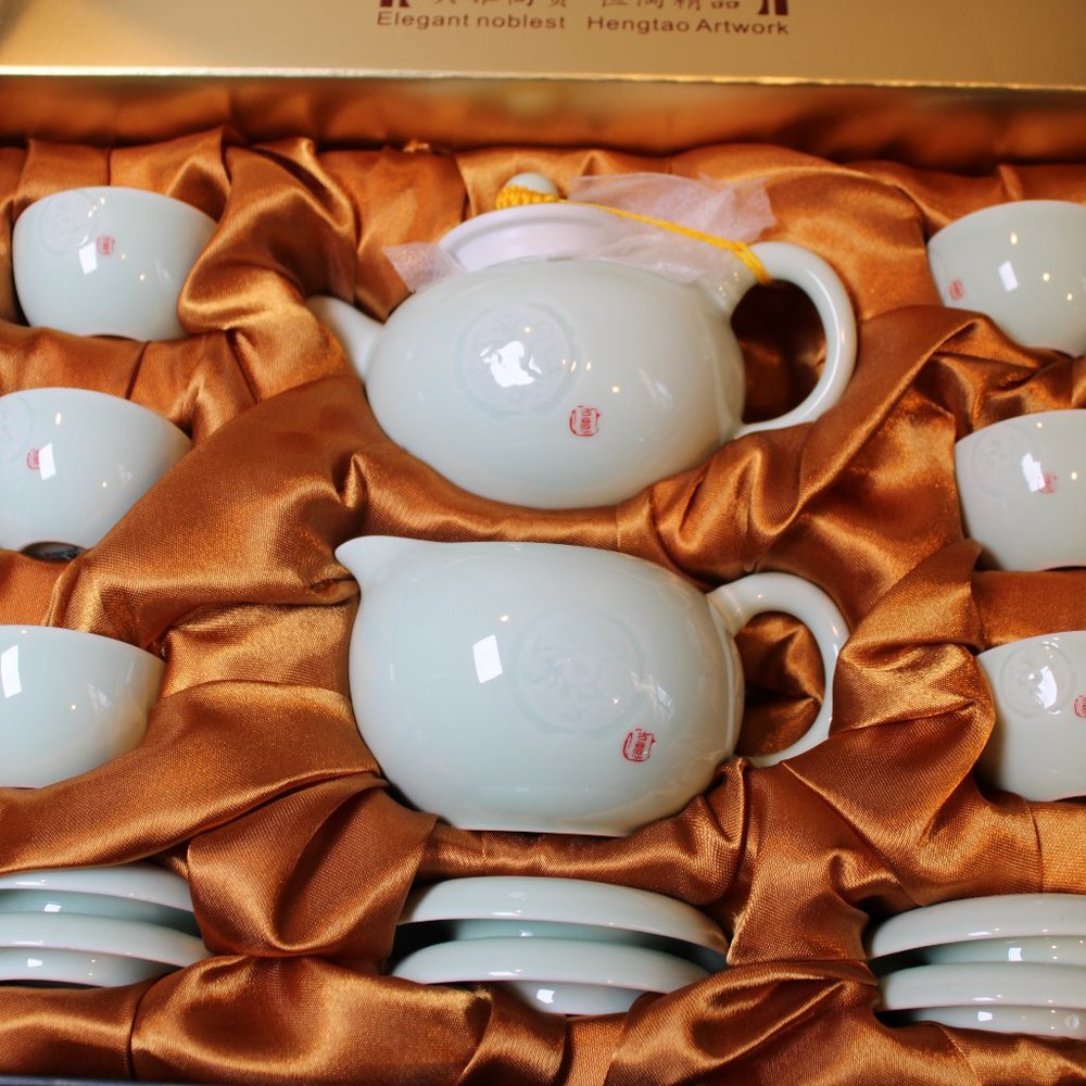 Yuel Kiln Ancient Charm Tea Set